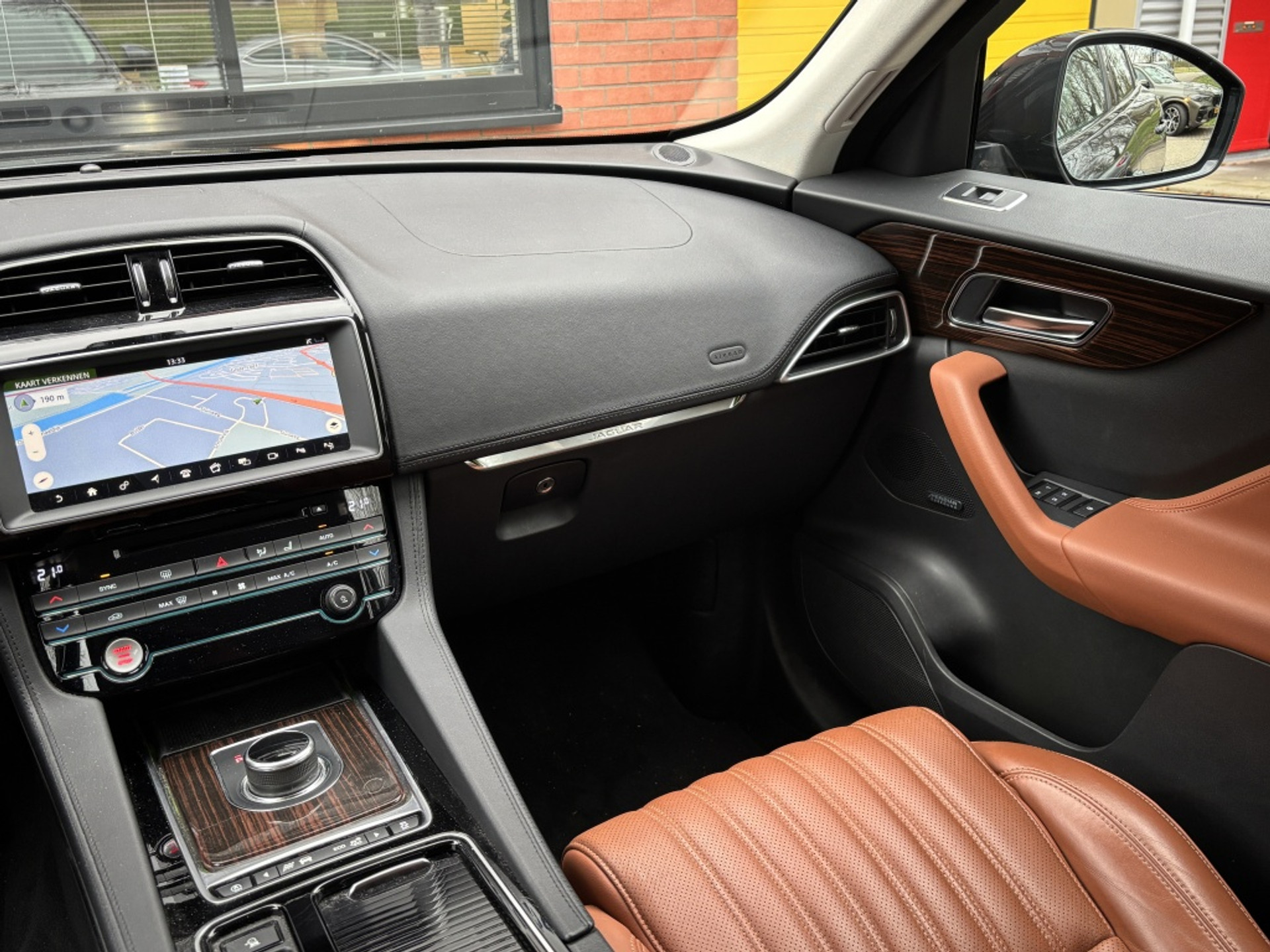 Jaguar F-Pace 25d 241pk AWD Portfolio Black Pack Memory Trekhaak 20" Keyless 42482946-14.jpg | Zuijlen Auto's