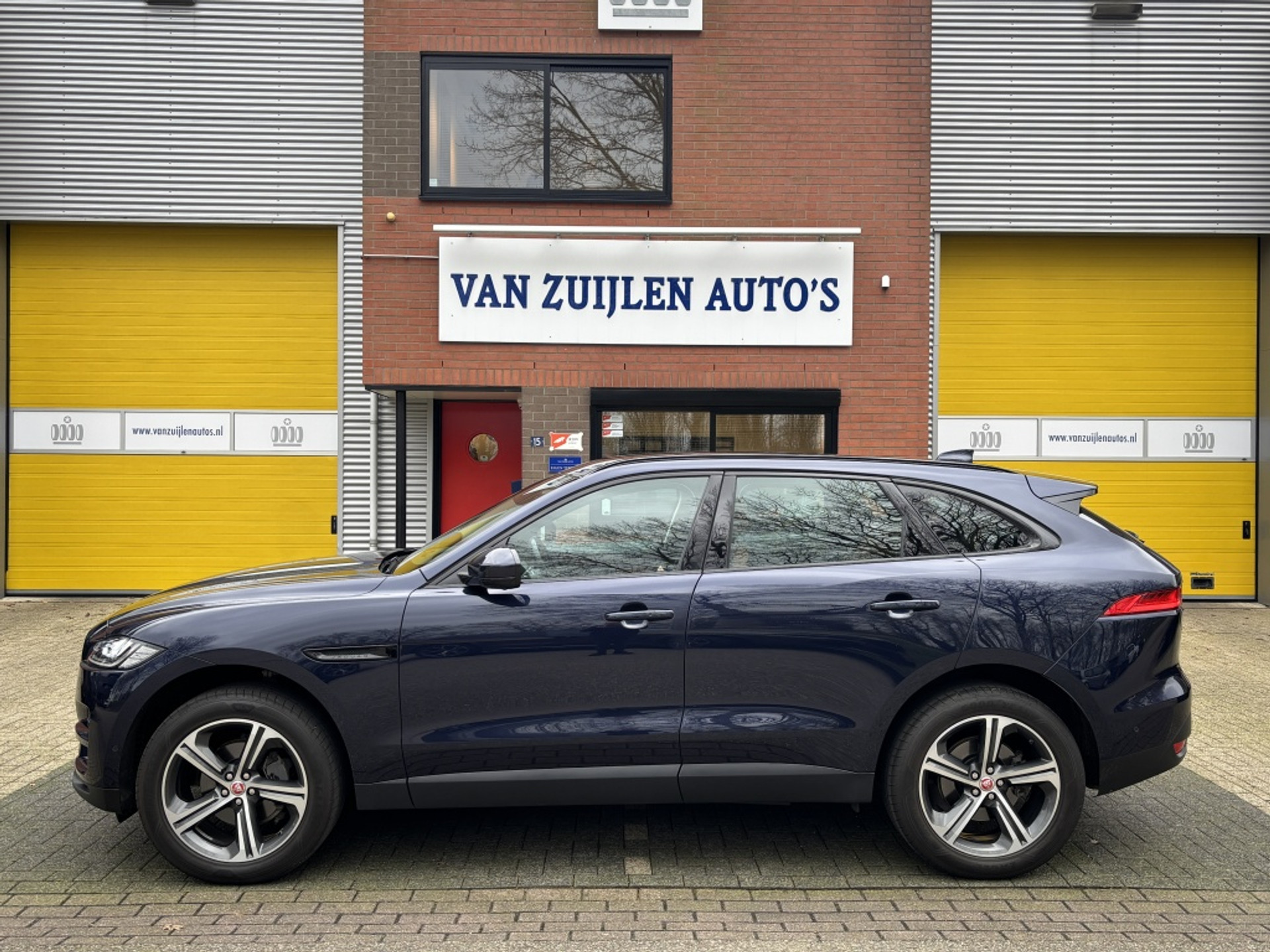Jaguar F-Pace 25d 241pk AWD Portfolio Black Pack Memory Trekhaak 20" Keyless 42482946-2.jpg | Zuijlen Auto's
