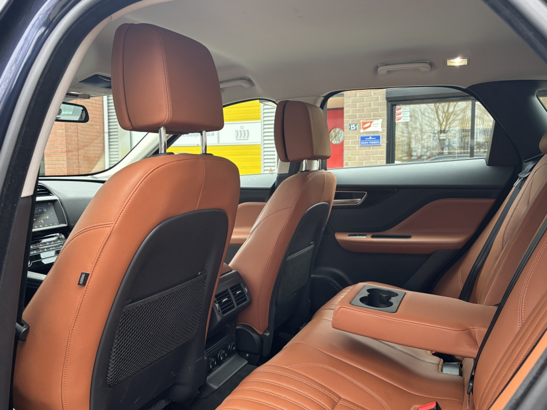 Jaguar F-Pace 25d 241pk AWD Portfolio Black Pack Memory Trekhaak 20" Keyless 42482946-28.jpg | Zuijlen Auto's