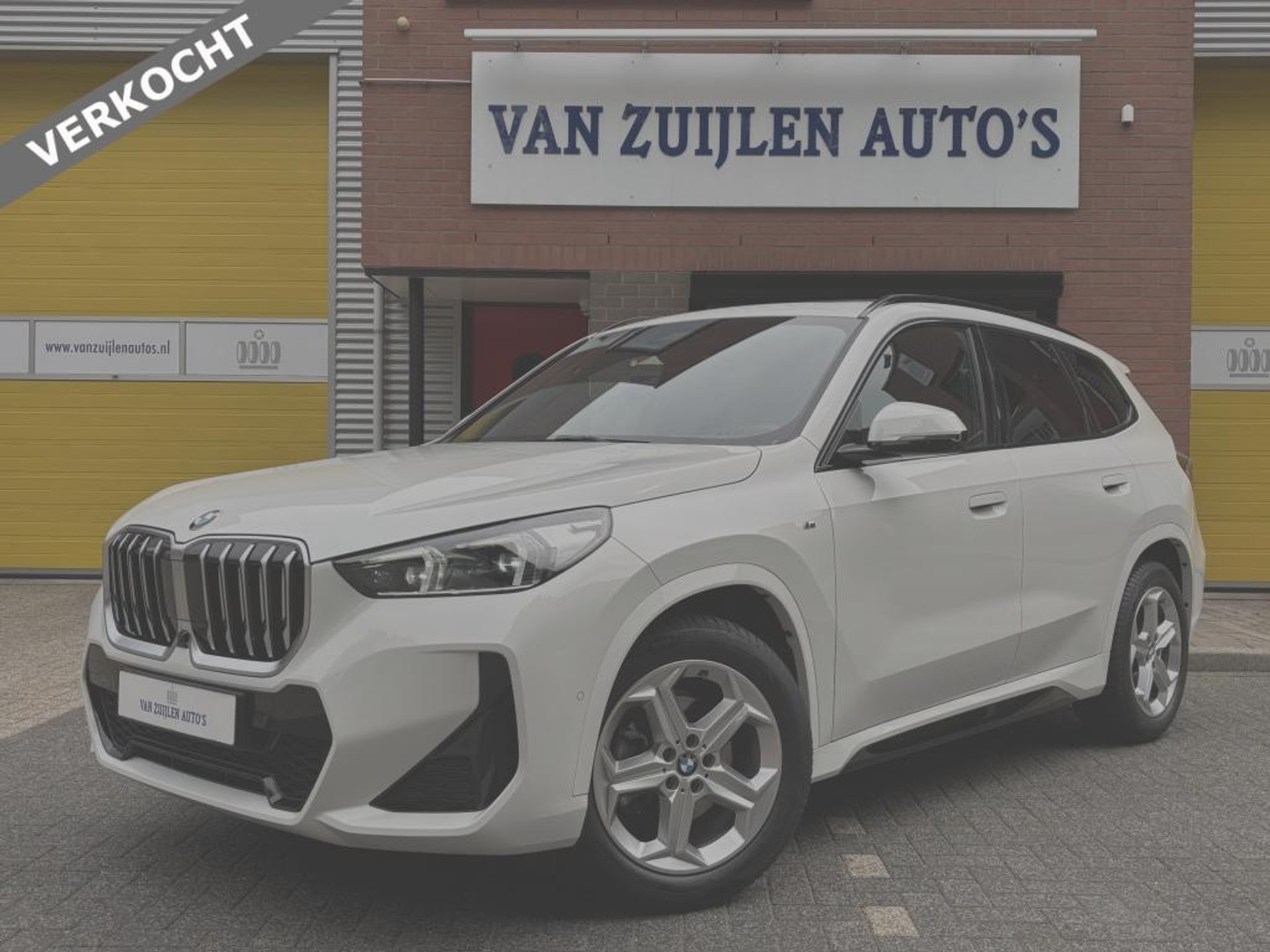BMW X1 sDrive18i M-Sport Panorama Head-up Keyless HarmanKardon LED VERKOCHT 45430824-0.jpg | Van Zuijlen Auto's