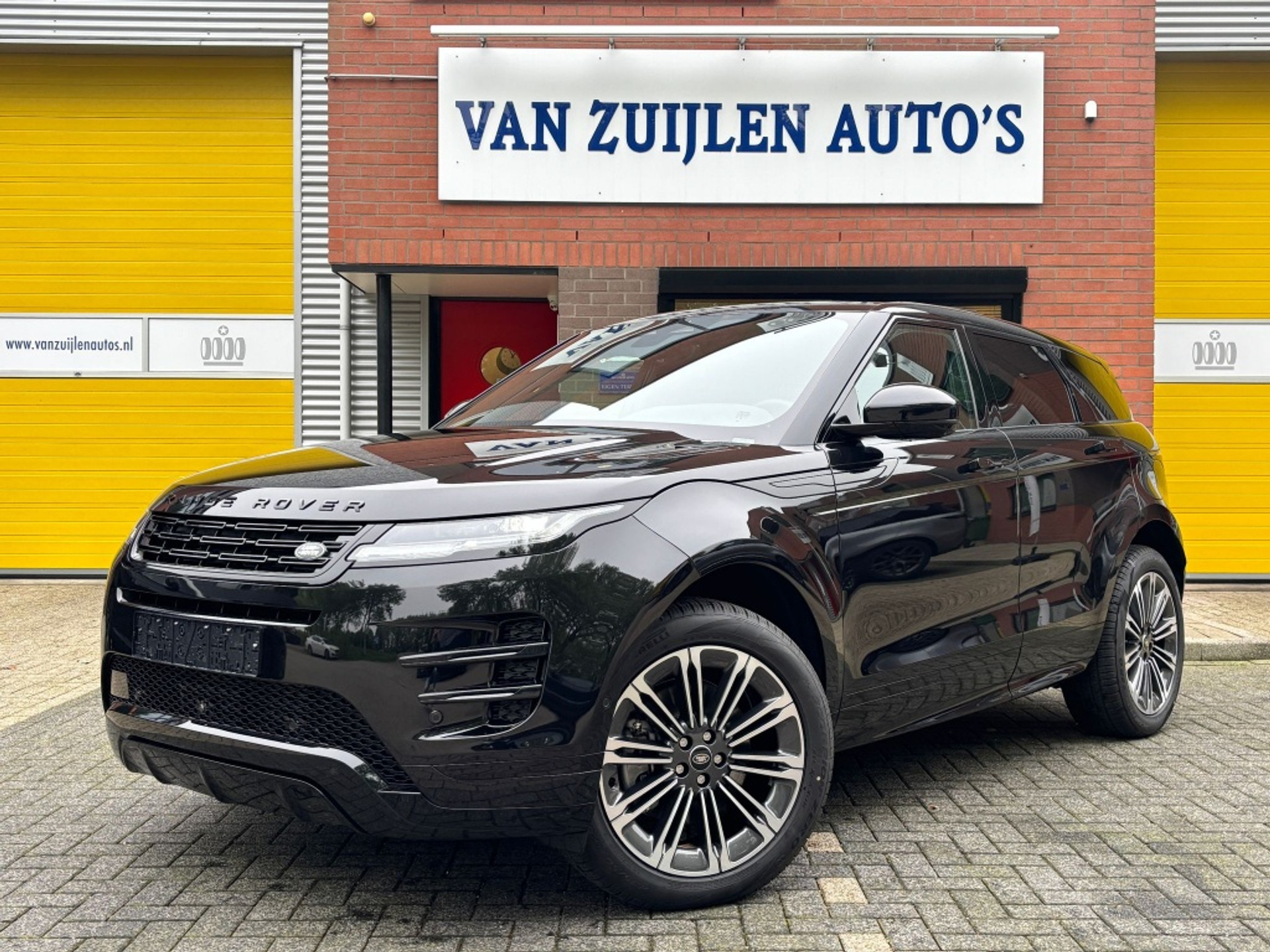 Land Rover Range Rover Evoque P270e AWD Dynamic SE Pano Blackpack 360° 20'' Keyless 45431334-0.jpg | Zuijlen Auto's