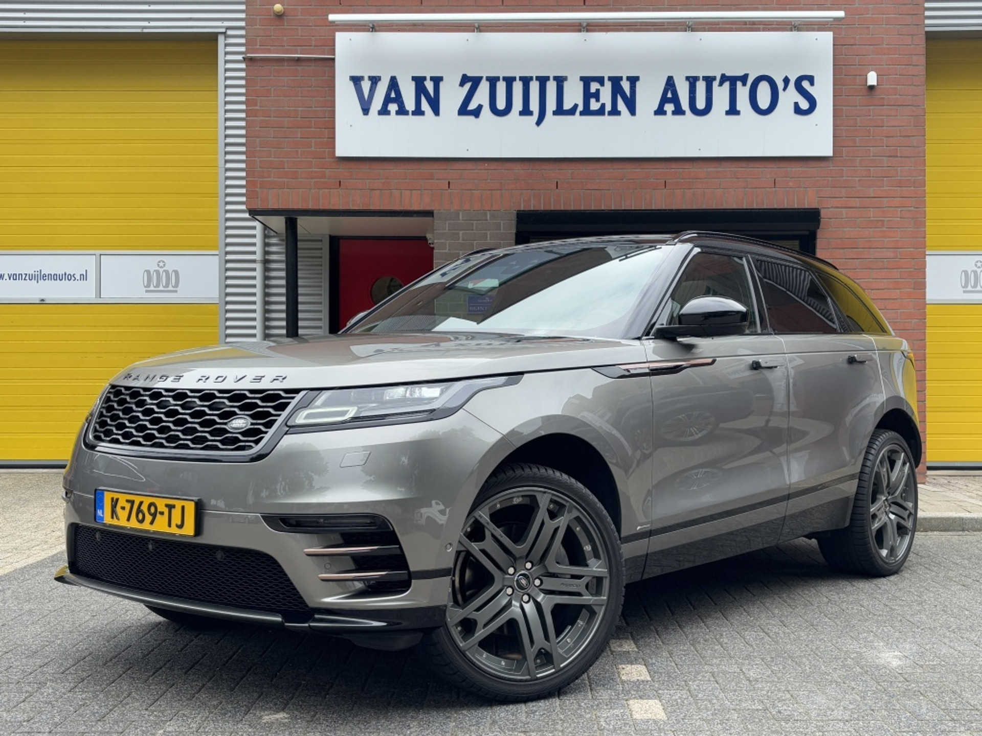 Land Rover Range Rover Velar 3.0 V6 SC AWD R-Dynamic HSE Pano Luchtvering Memory Keyless 22'' 45789895-0.jpg | Zuijlen Auto's