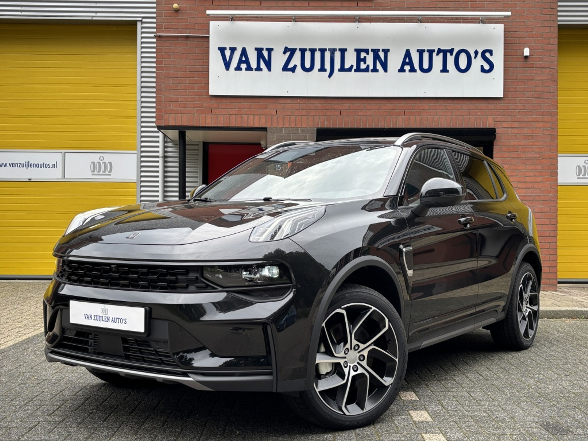 Lynk & Co 01 1.5 PHEV Panorama 360° ACC Memory Infinity 20'' BTW 47457016-0.jpg | Van Zuijlen Auto's